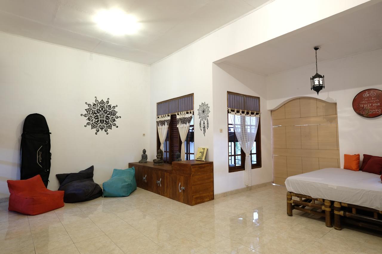 Hostel Wood Stone Yogyakarta Exteriér fotografie