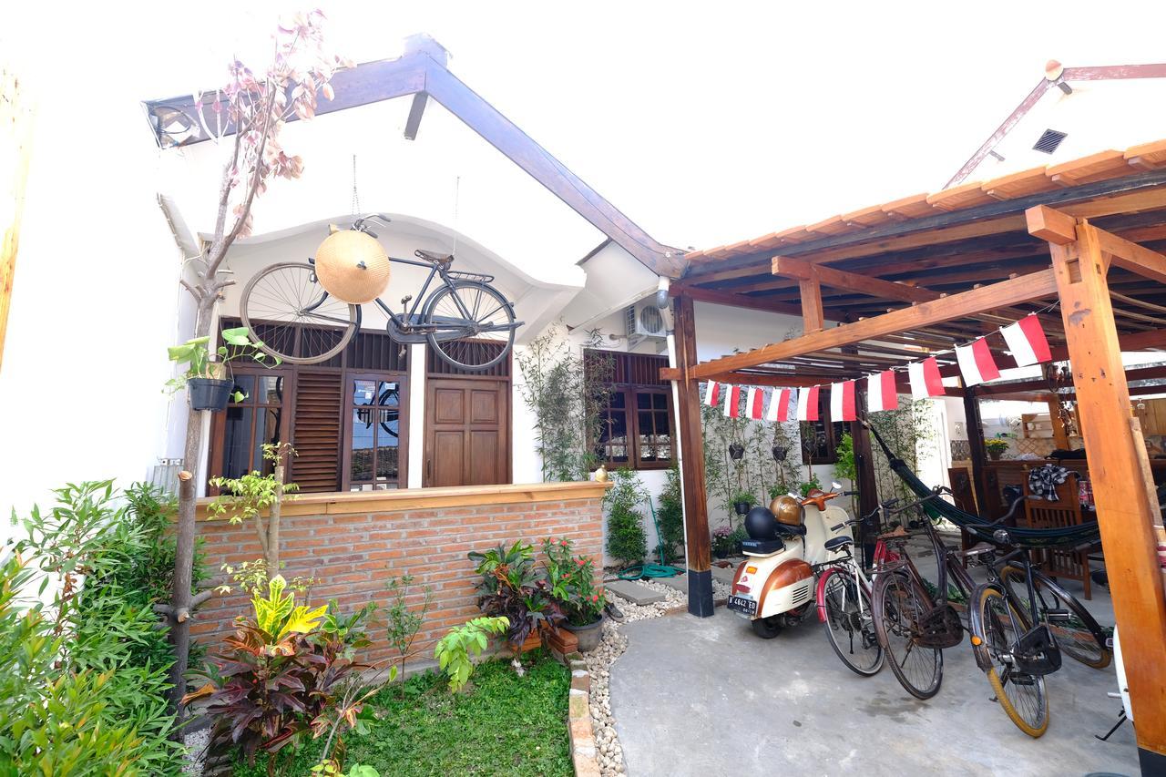 Hostel Wood Stone Yogyakarta Exteriér fotografie