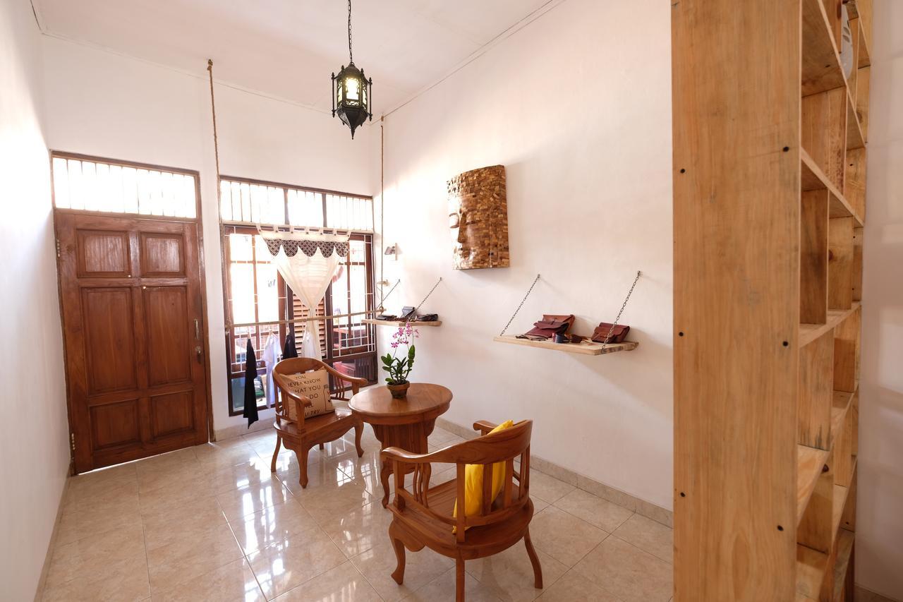 Hostel Wood Stone Yogyakarta Exteriér fotografie